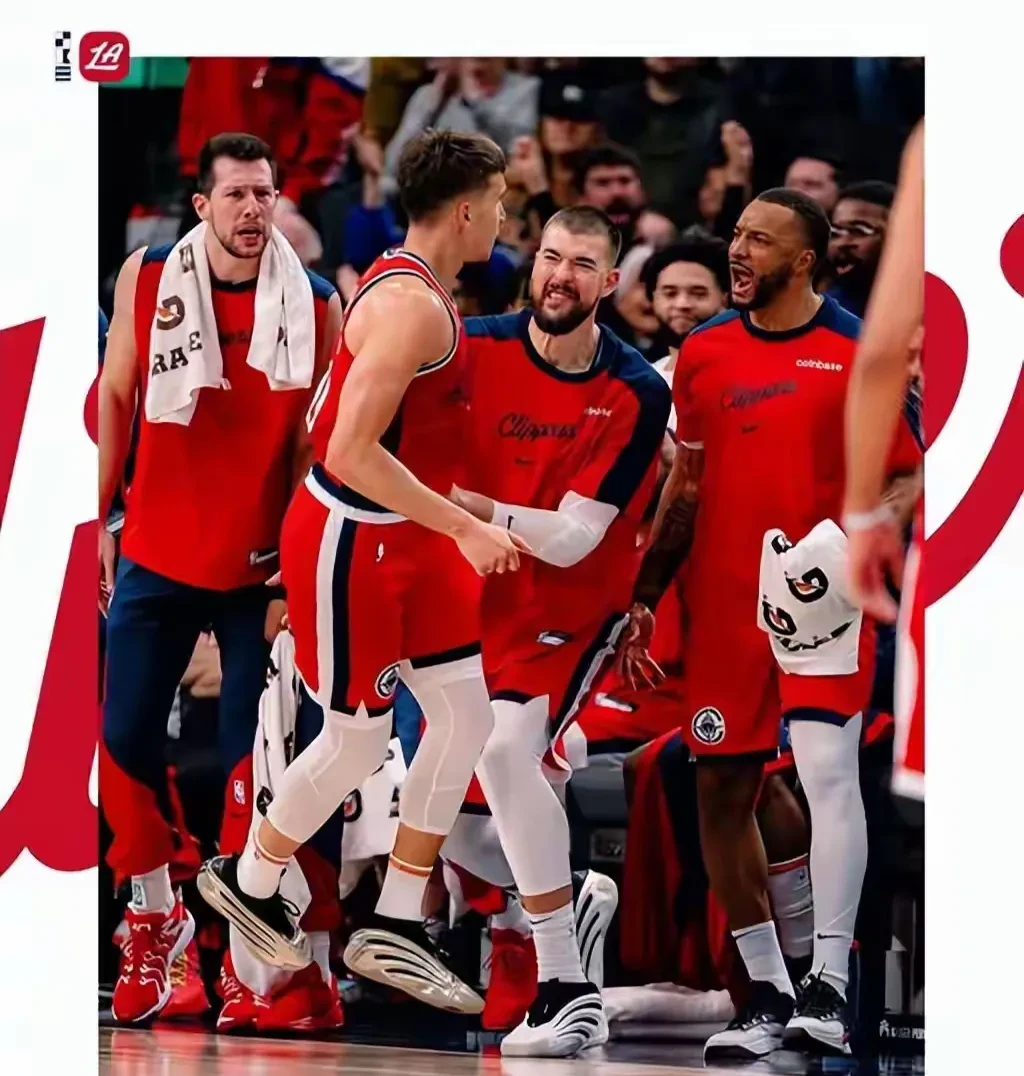 快船吊打灰熊,迎来赛季第三连胜 快船吊打灰熊,迎来赛季第三连胜