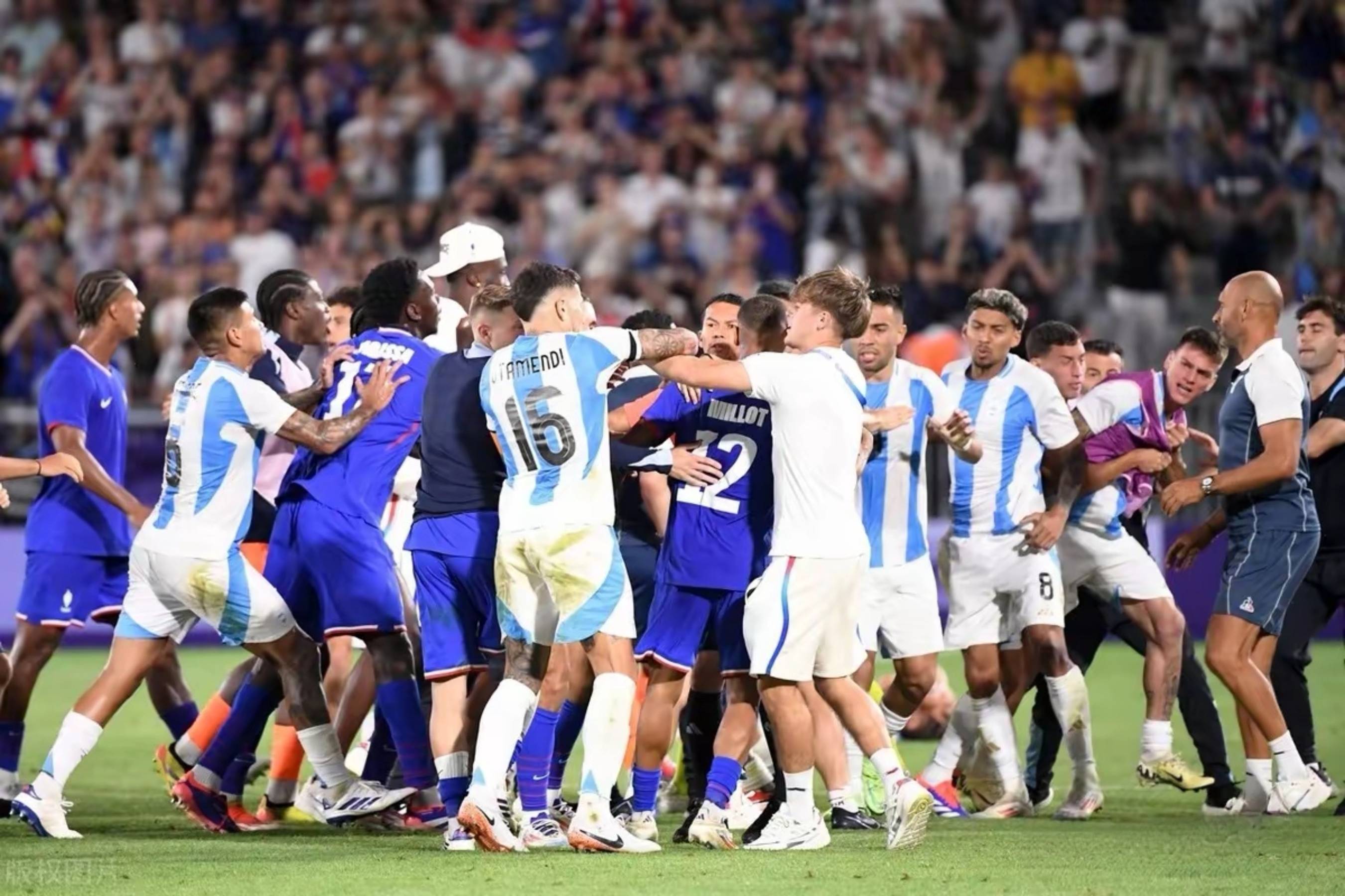 法国队大胜,摩洛哥遭遇重创 法国队大胜,摩洛哥遭遇重创