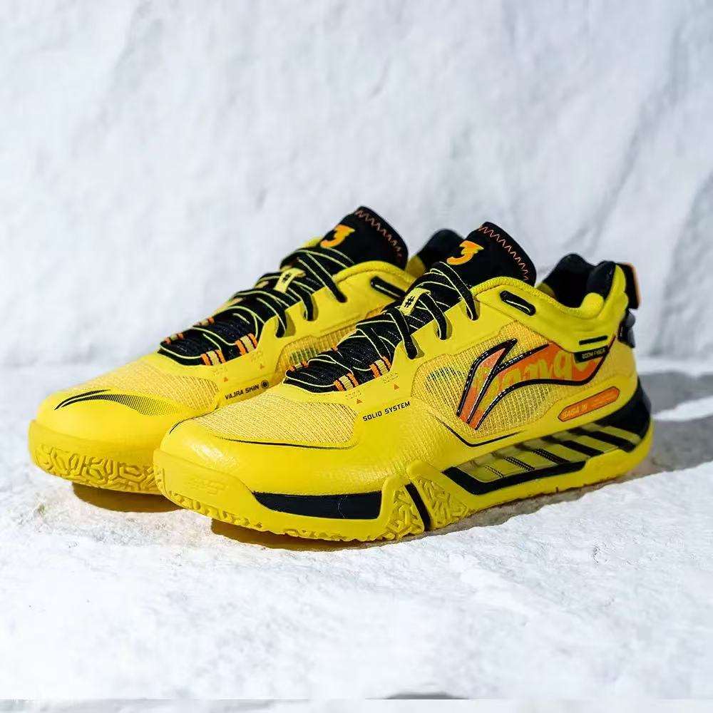 泰国羽毛球队爆冷丹麦羽毛球队，谌龙惊艳世界