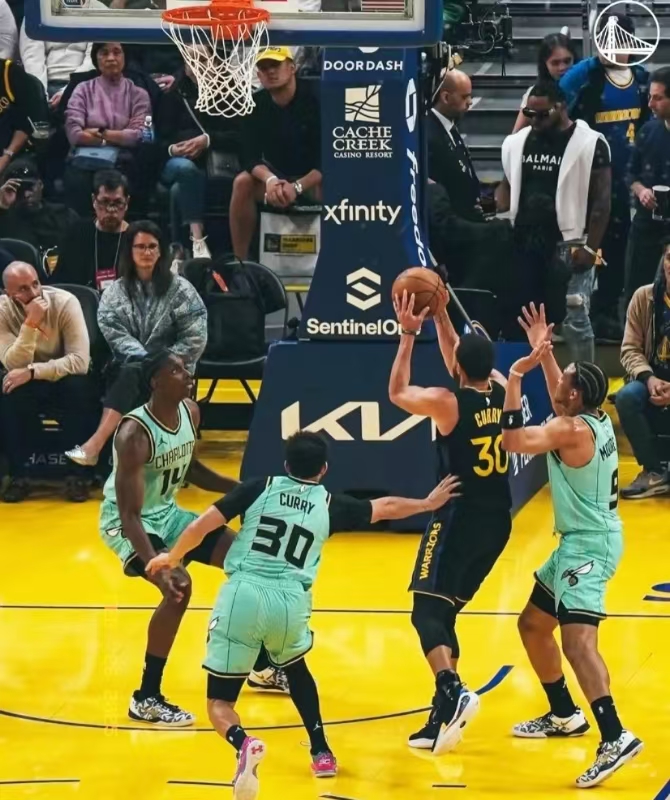 篮网险胜勇士，范弗利特状态火热