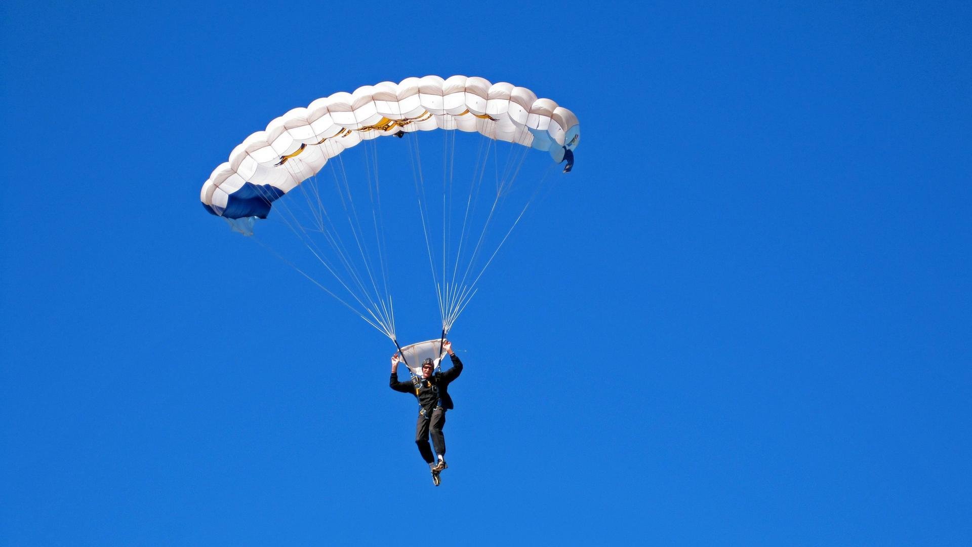 奥运周期关键战之夜，卡拉斯科在焦点战中证明自己
