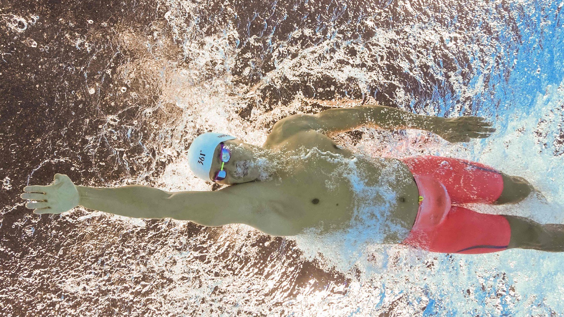 红魔铁蹄踏平伊比利亚，天使之翼撕裂斗牛士防线—迪马利亚关键先生铸就欧战传奇