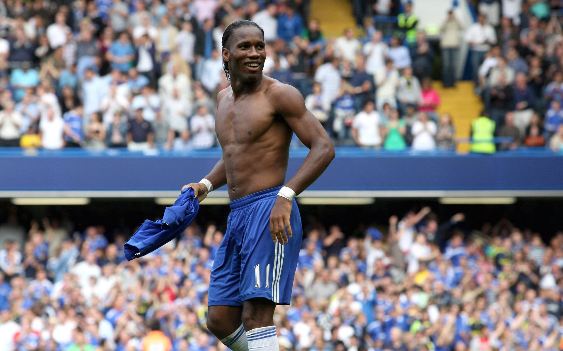 辽宁队险胜雄鹿，塔图姆关键制胜